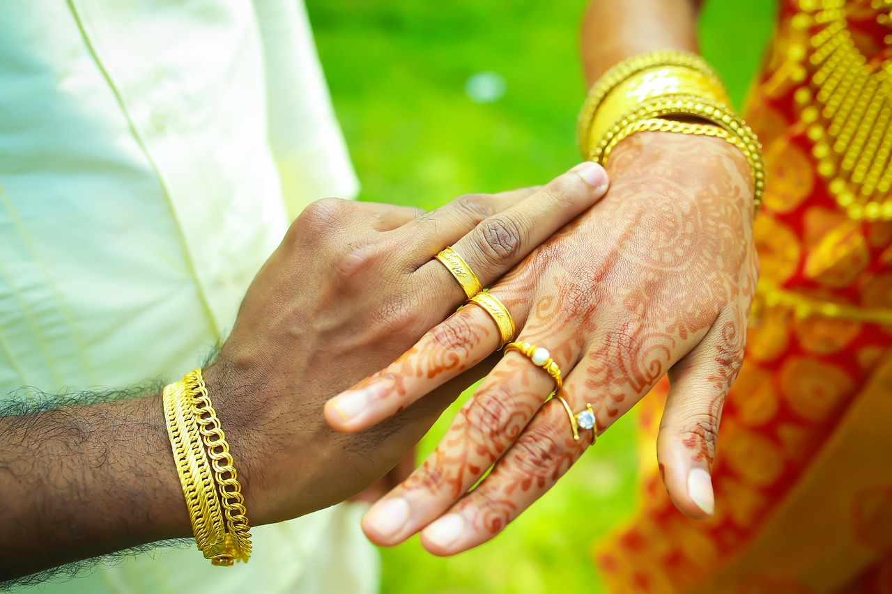 mehndi, couple, indian wedding-6570407.jpg